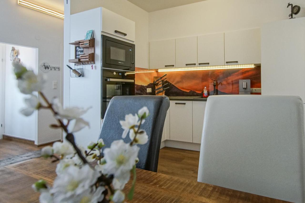 Auszeit Steiraland 8 Mit Ueberdachten Balkon Und Parkplatz Леобен Екстер'єр фото